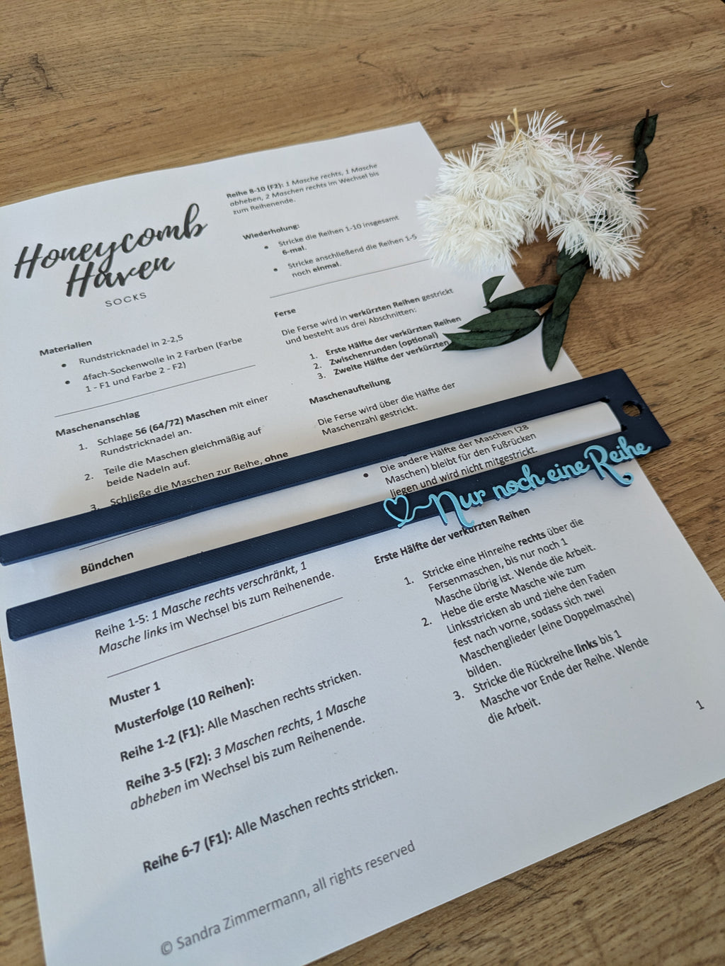 Anleitungslineal "Nur noch eine Reihe" - Markierhilfe für Reihen auf Papier-Strickanleitungen