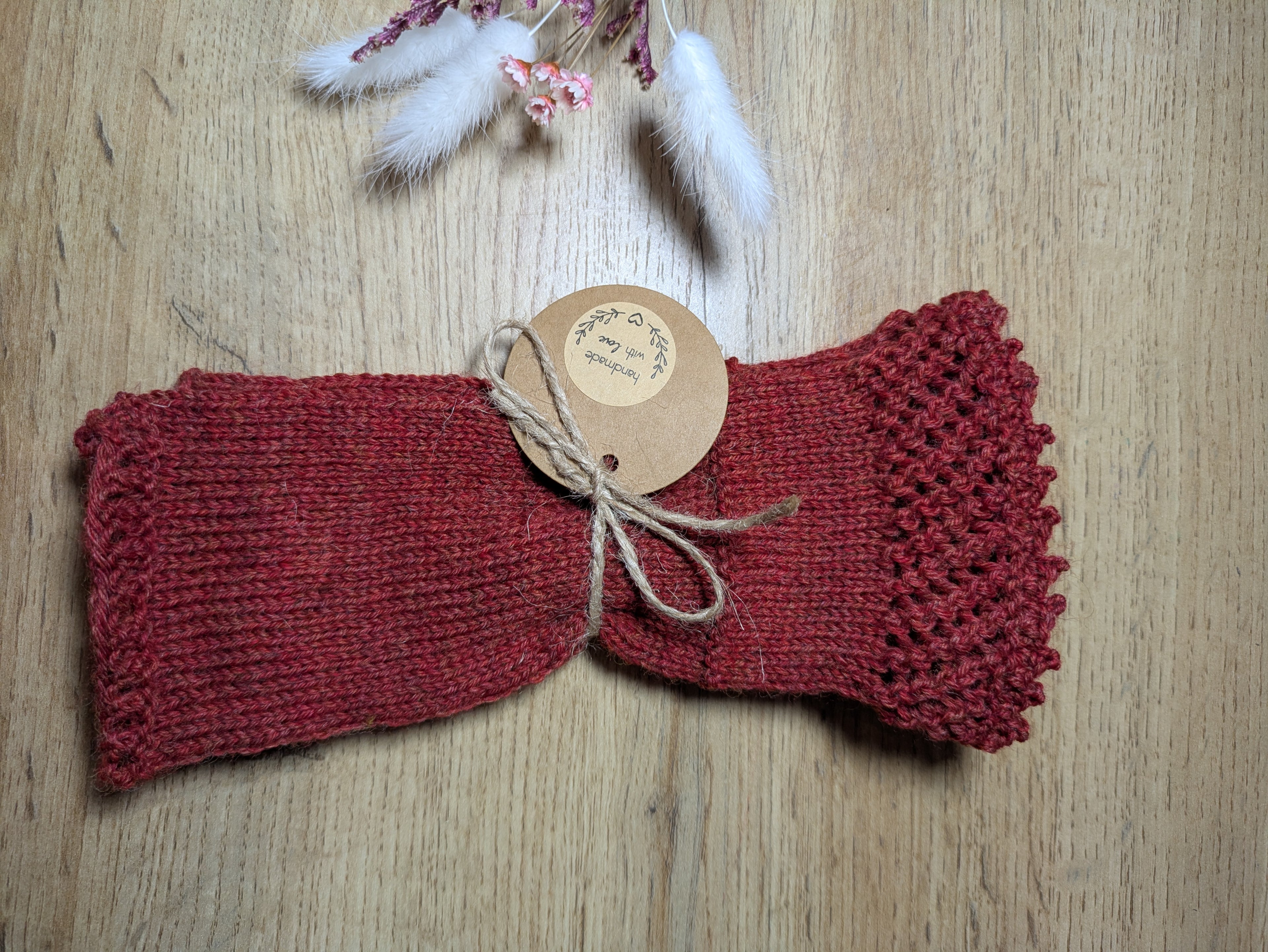 Handstukpe "Lace Comfort", handgestrickte Stulpe ohne Daumenloch / Pulswärmer