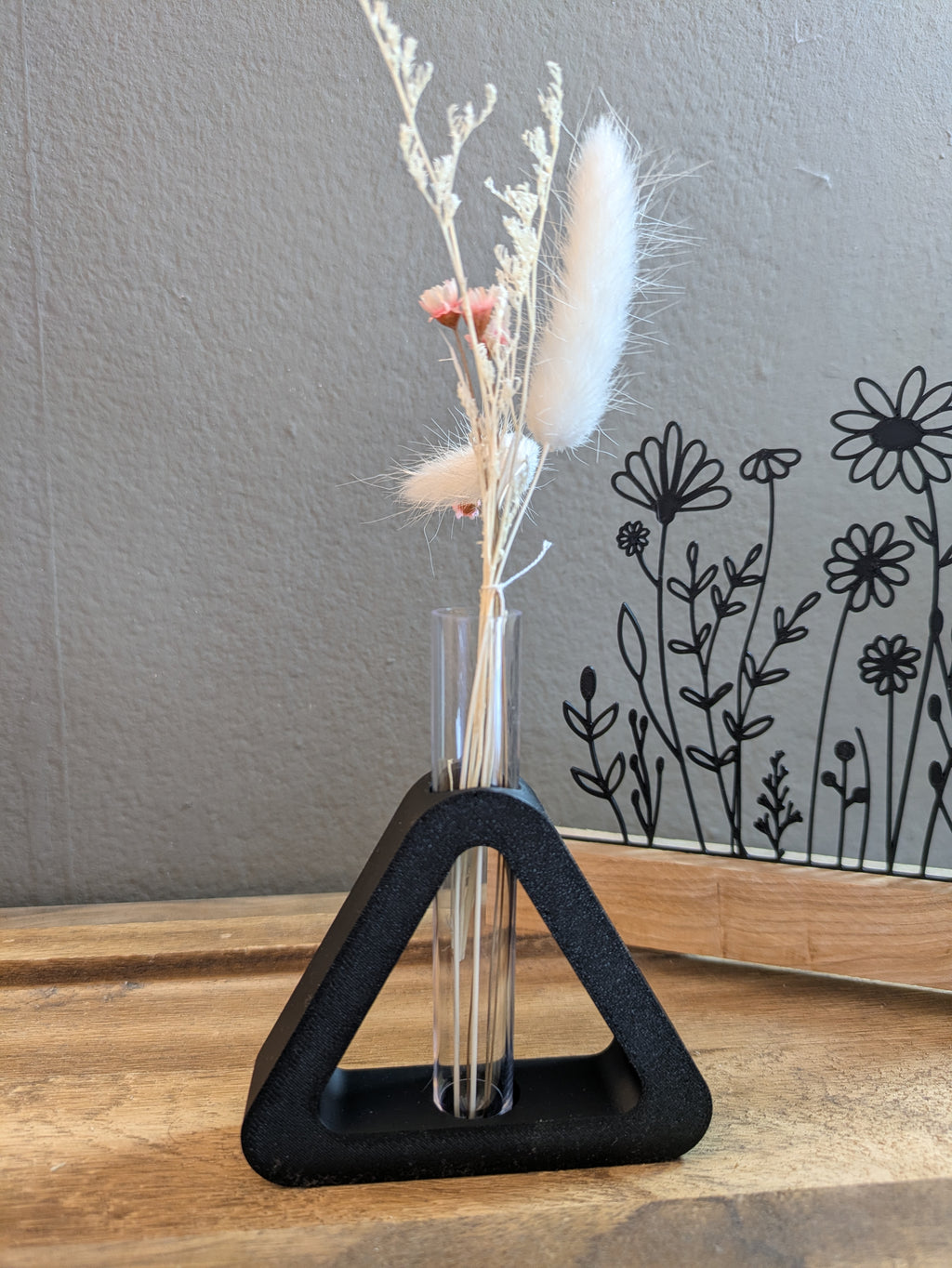 Minimalistische Trockenblumen-Vase, Dreieckig