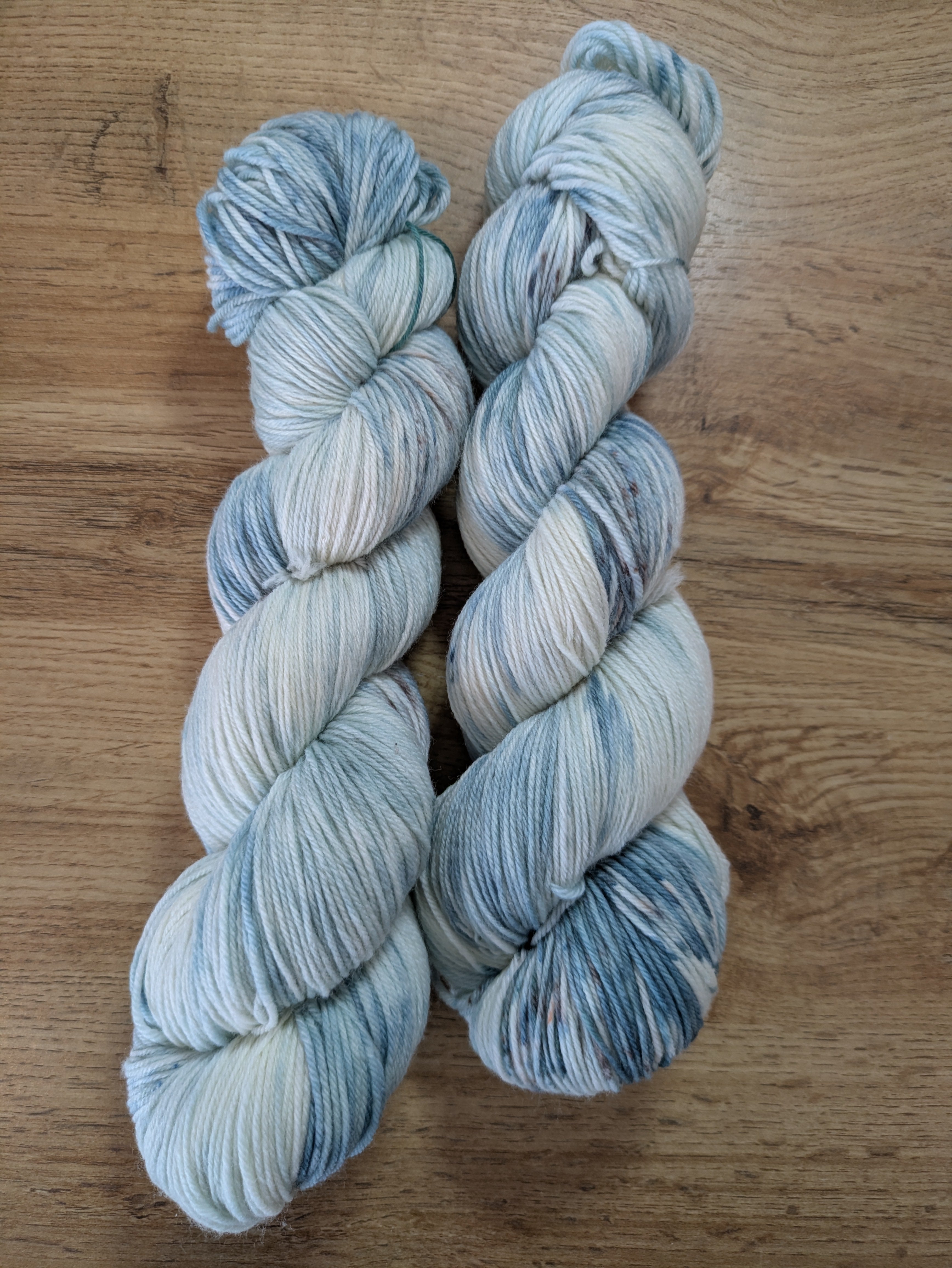 Soft Sock - "Frostmorgen" handgefärbte Sockenwolle
