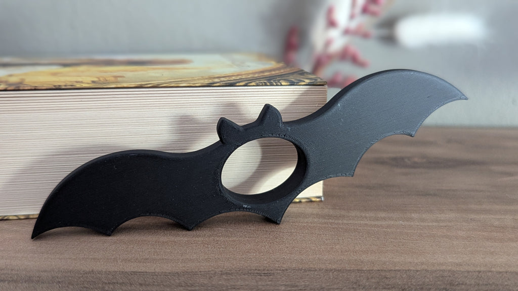 Seitenhalter / Daumen-Lesehilfe Fledermaus